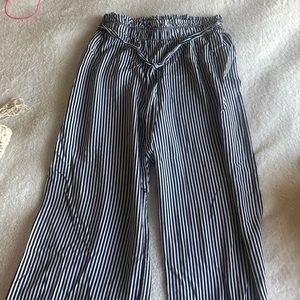 Black and white striped palazzo pants L